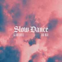 آهنگ Slow Dance از آوا مکس